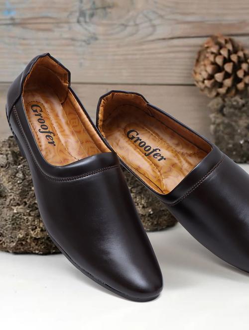 men solid black slip on loafer - 21136468 -  Standard Image - 0