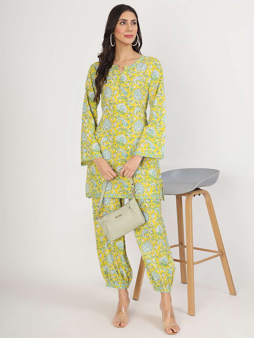 women floral printed kurta salwar set