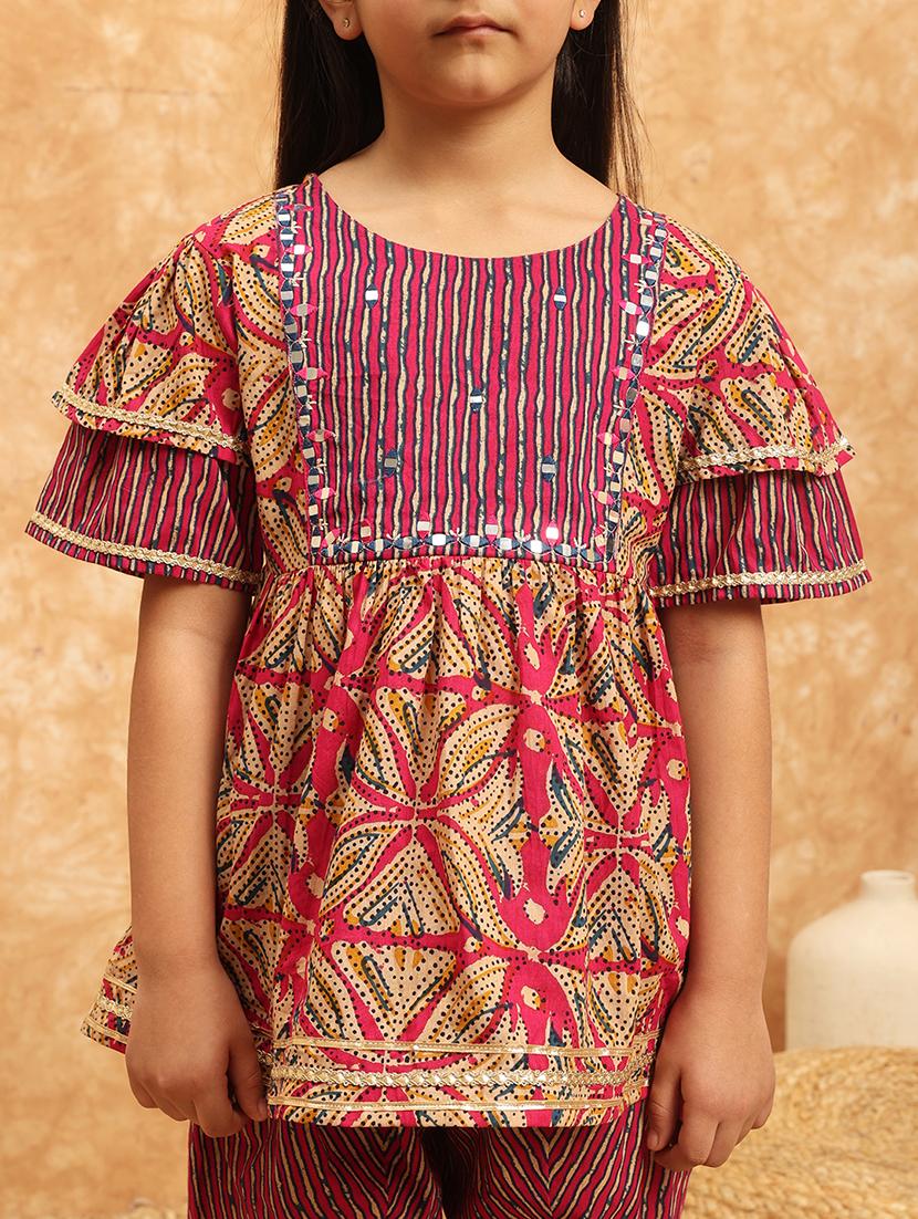 girls printed suit set - 21138280 - Standard Image - 4