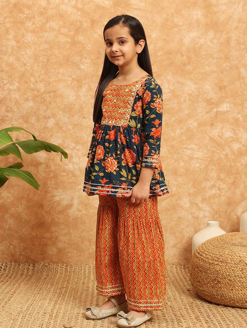 girls printed kurta sharara suit set - 21138282 -  Standard Image - 1