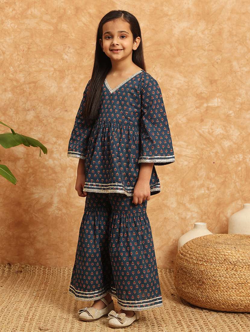 girls printed kurta sharara suit set - 21138286 -  Standard Image - 1