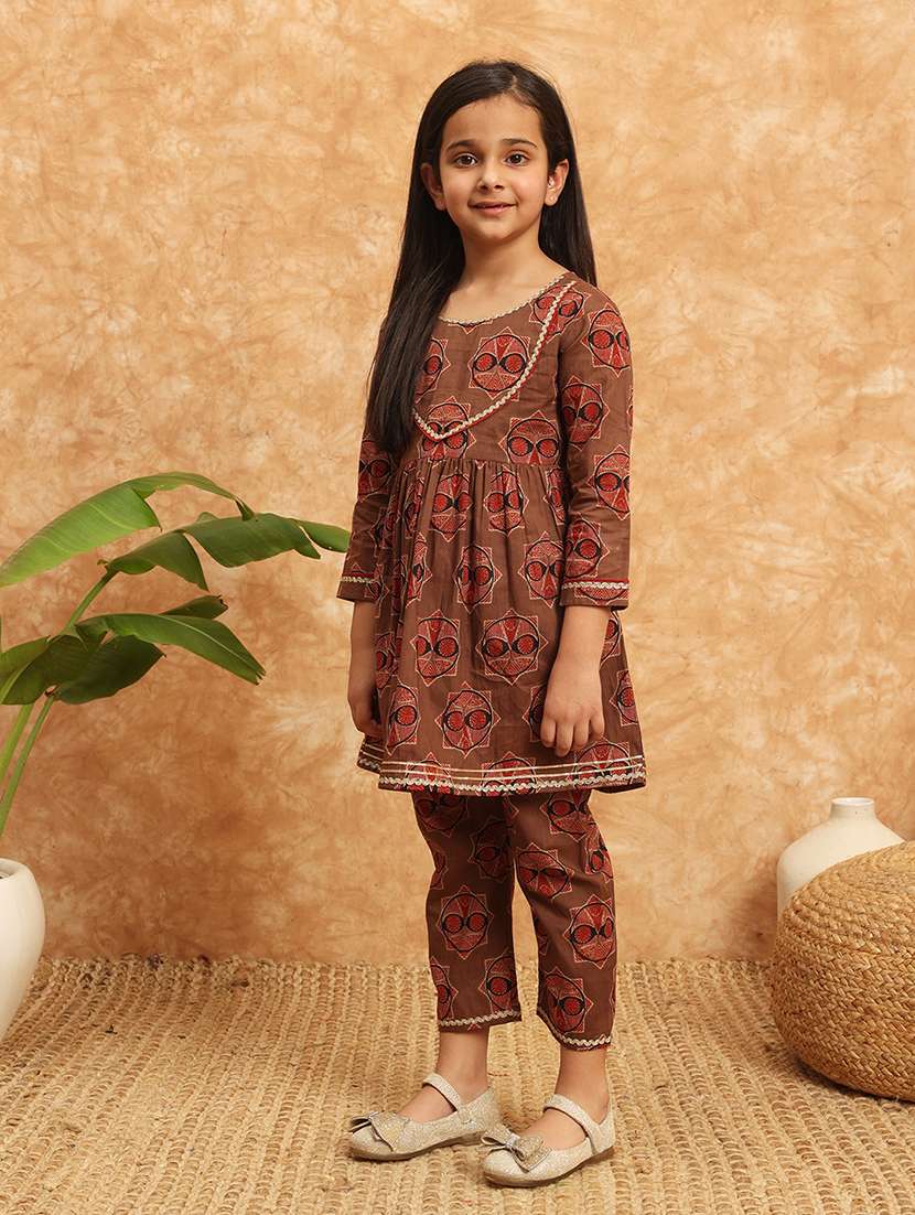 girls printed kurta sharara suit set - 21138291 -  Standard Image - 1