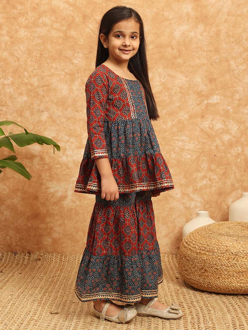 girls printed kurta sharara suit set - 21138294 -  Standard Image - 1