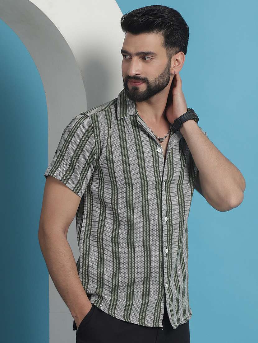 men striped casual shirt - 21139350 -  Standard Image - 1