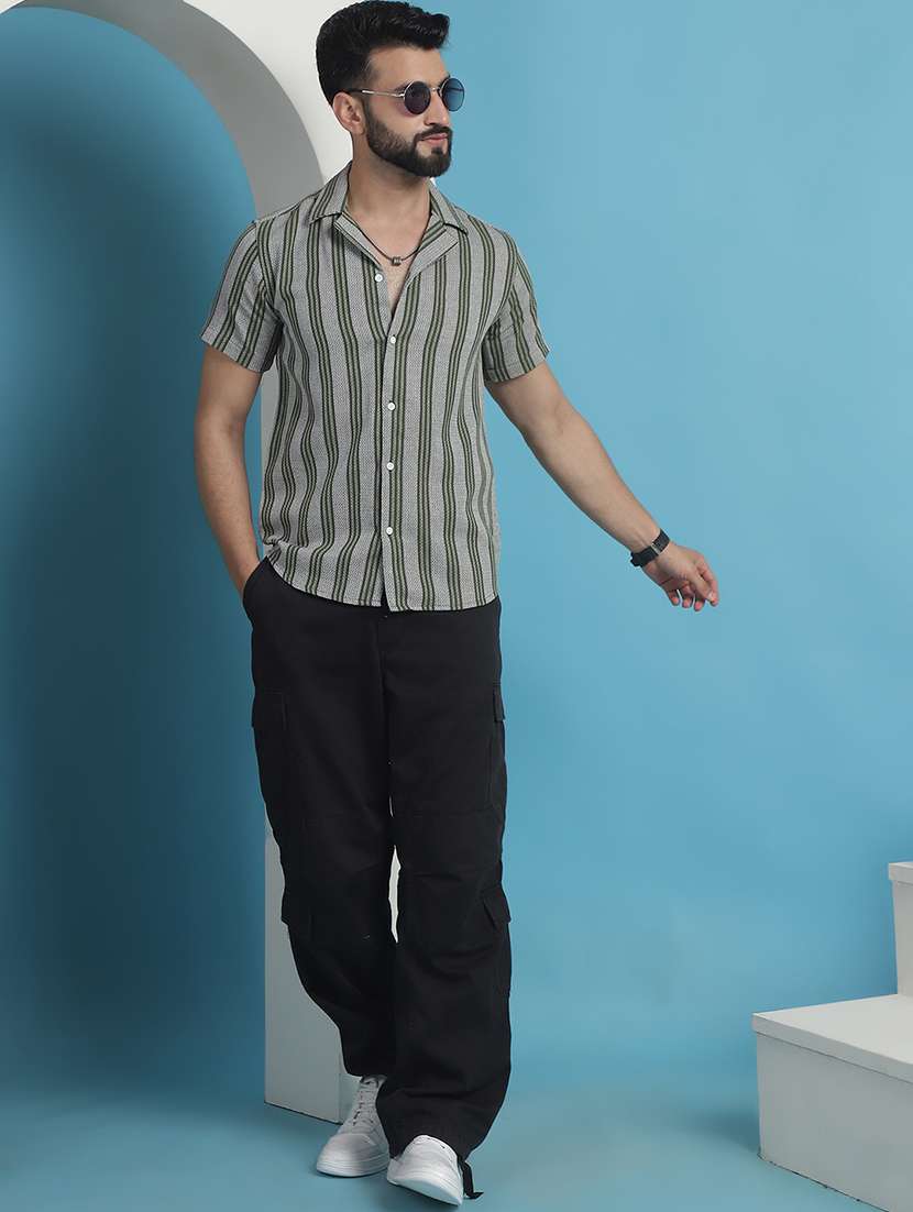 men striped casual shirt - 21139350 -  Standard Image - 4