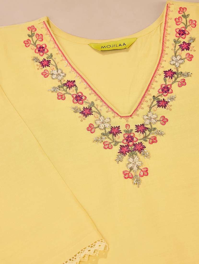 women three quarter sleeve dhoti kurta with dupatta set - 21139867 -  Standard Image - 4