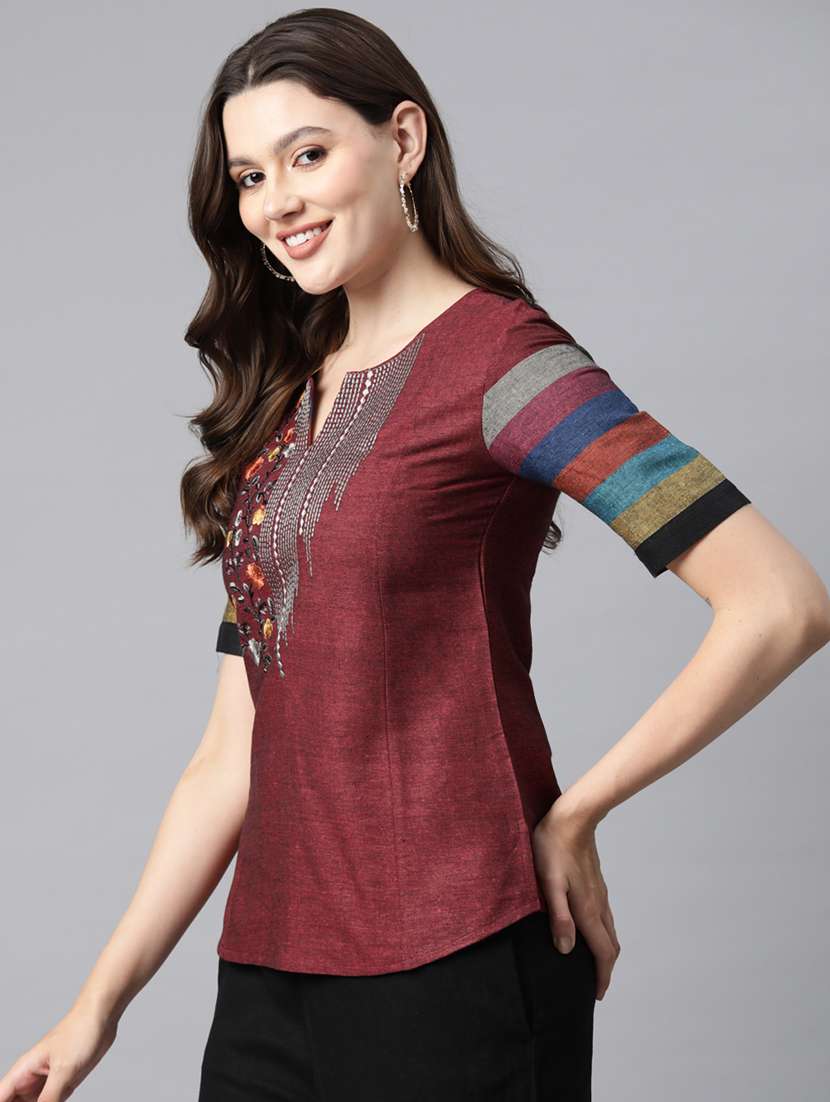 maroon embroidered detailed kurti - 21142521 -  Standard Image - 1