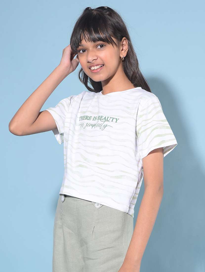 white printed casual tee