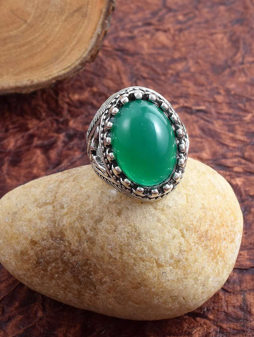 green brass close loop finger ring