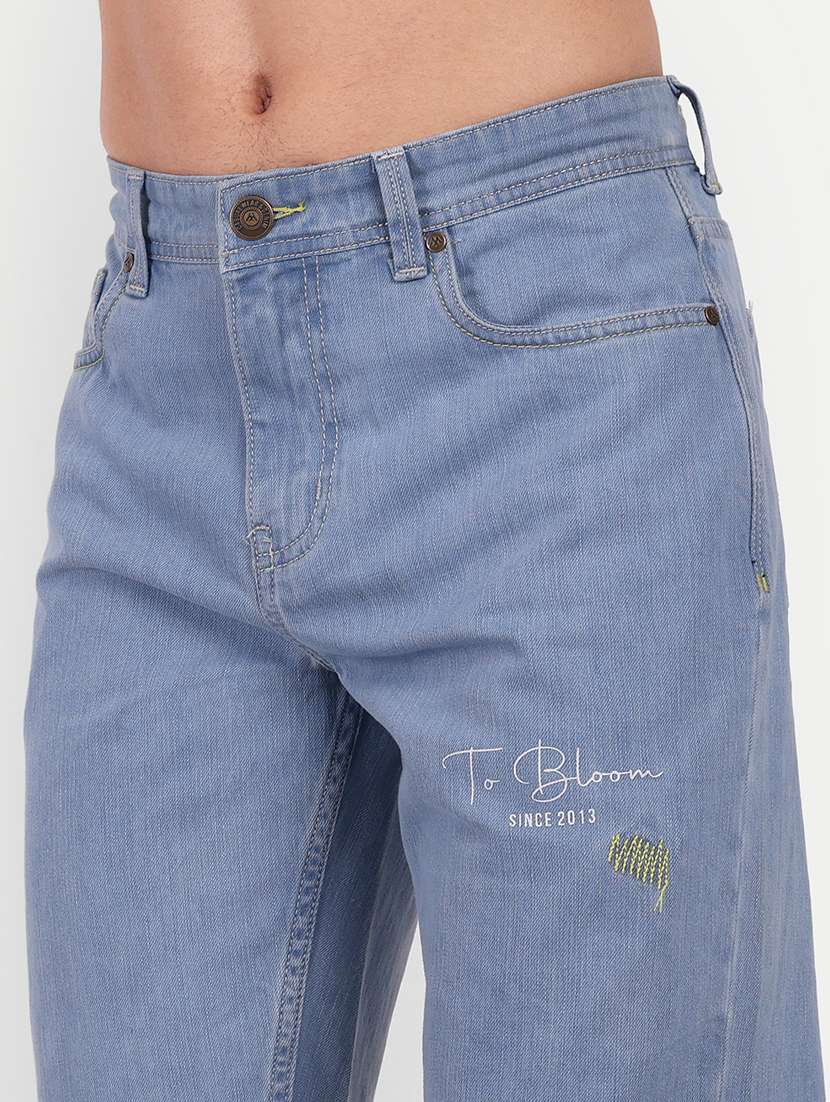 light blue printed denim shorts - 21145241 - Standard Image - 4