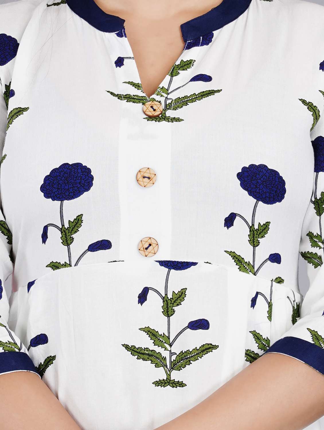 women white kurta pant set  - 21145393 -  Standard Image - 4