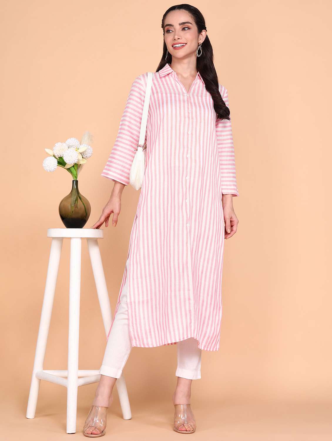 women striped collared straight kurta - 21145414 -  Standard Image - 1