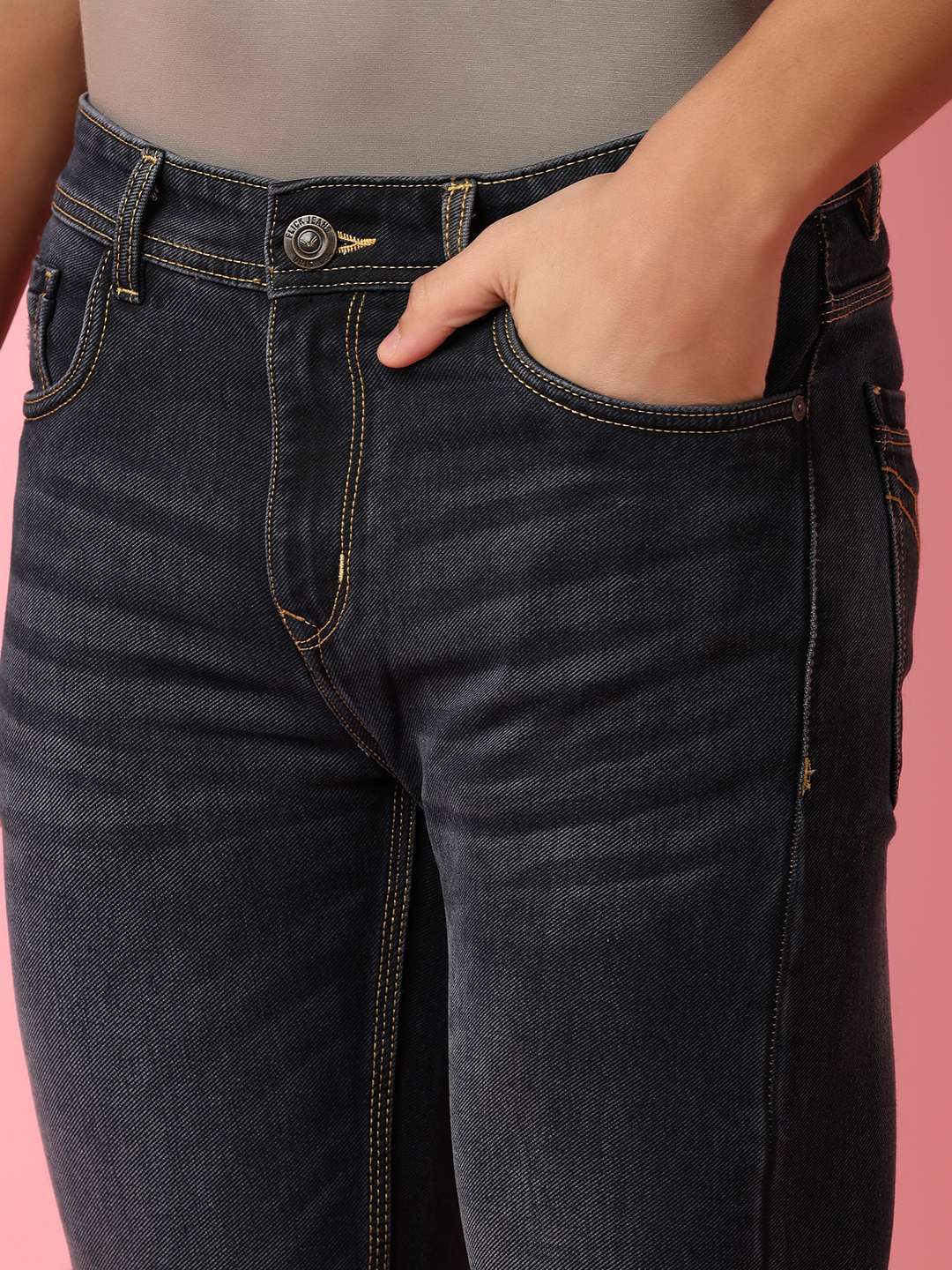 men blue plain jeans - 21148278 -  Standard Image - 4