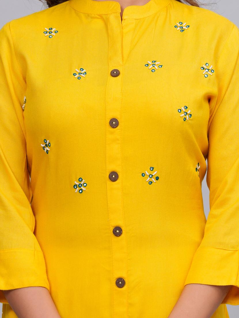 women mandarin neck kurta palazzo set - 21152676 - Standard Image - 4