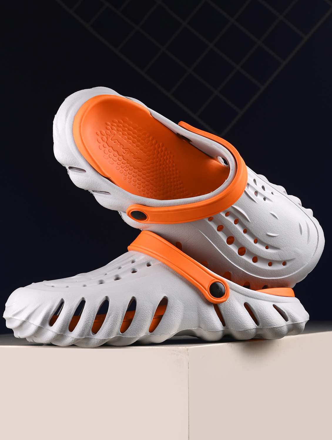 grey colourblocked slip on clog