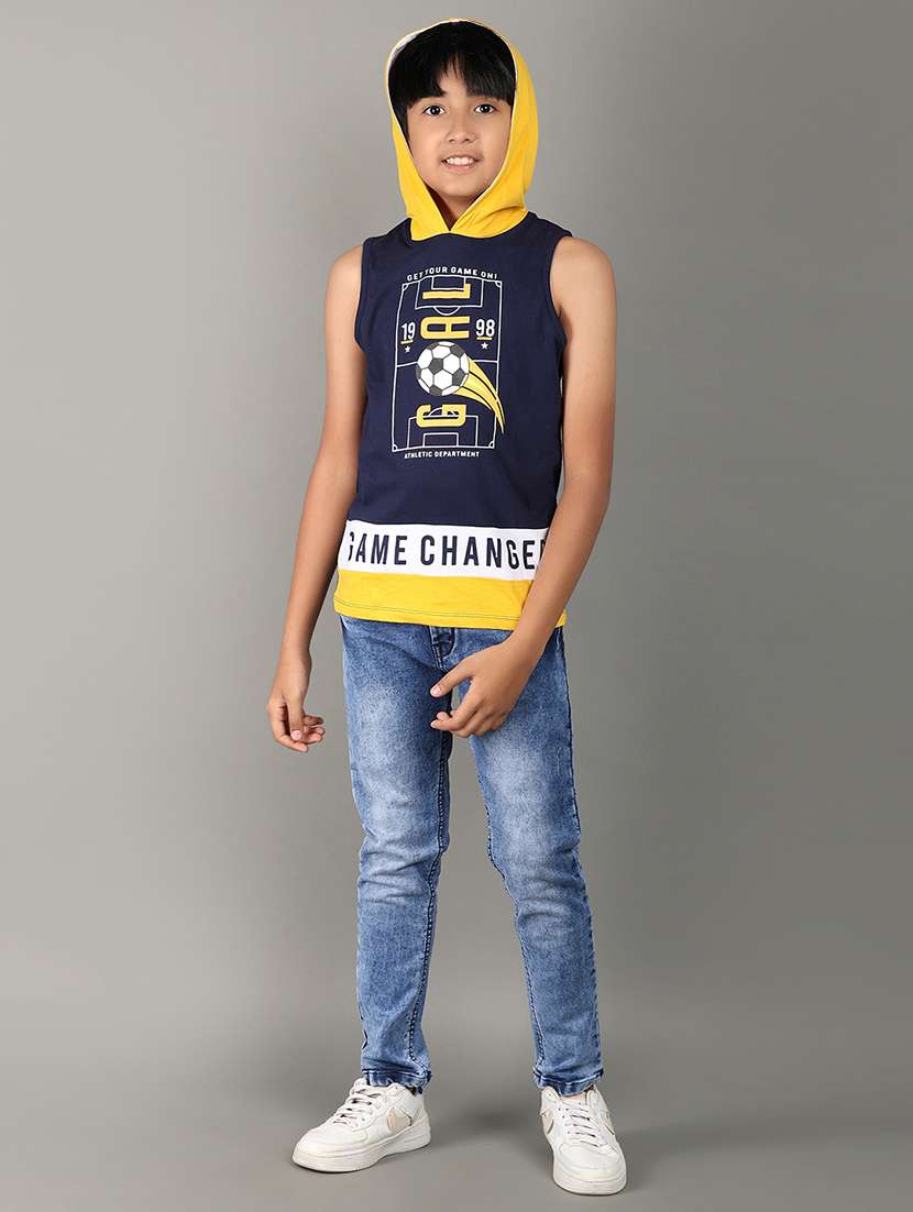 navy blue printed vest - 21158645 -  Standard Image - 4