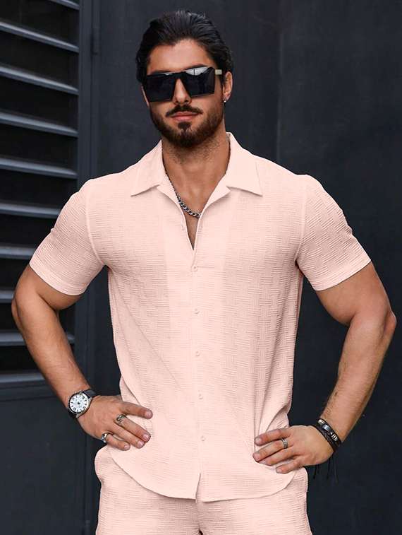 men peach regular fit solid casual shirt