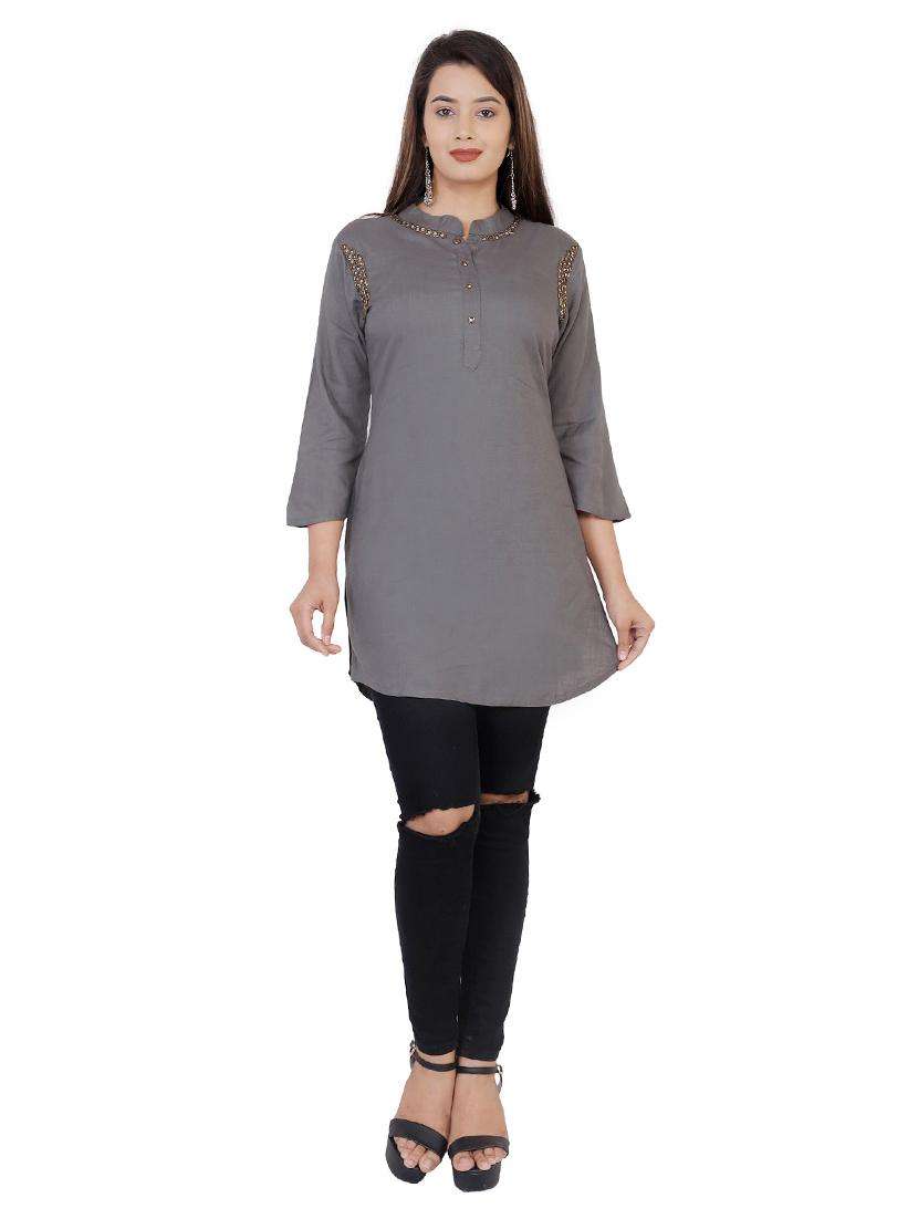 women solid color straight kurti - 21161136 -  Standard Image - 4
