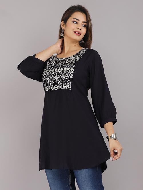 black viscose straight kurti - 21161246 - Standard Image - 0