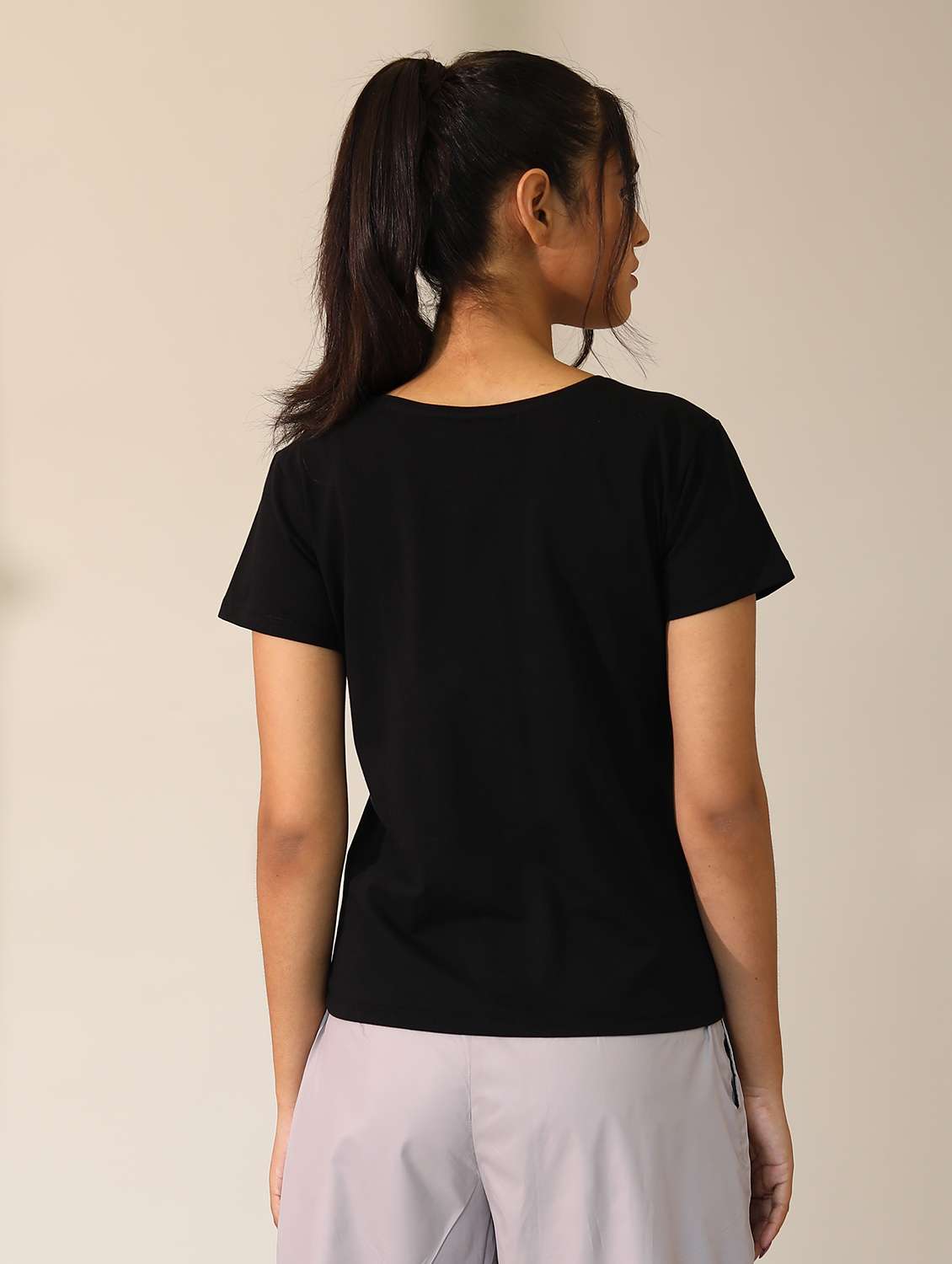 women solid short sleeves t-shirt - 21164617 -  Standard Image - 4