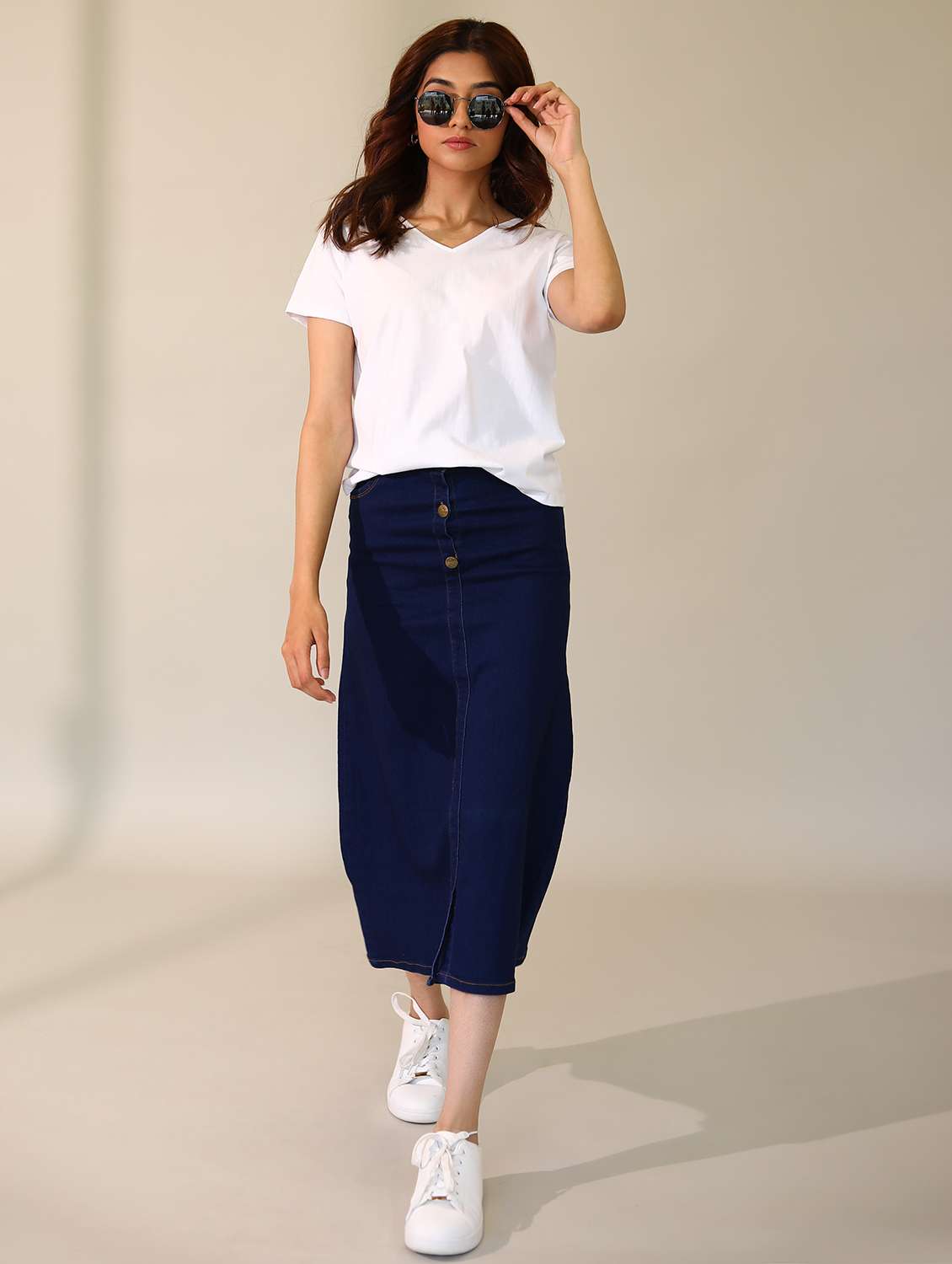 women solid short sleeves t-shirt - 21164618 -  Standard Image - 1