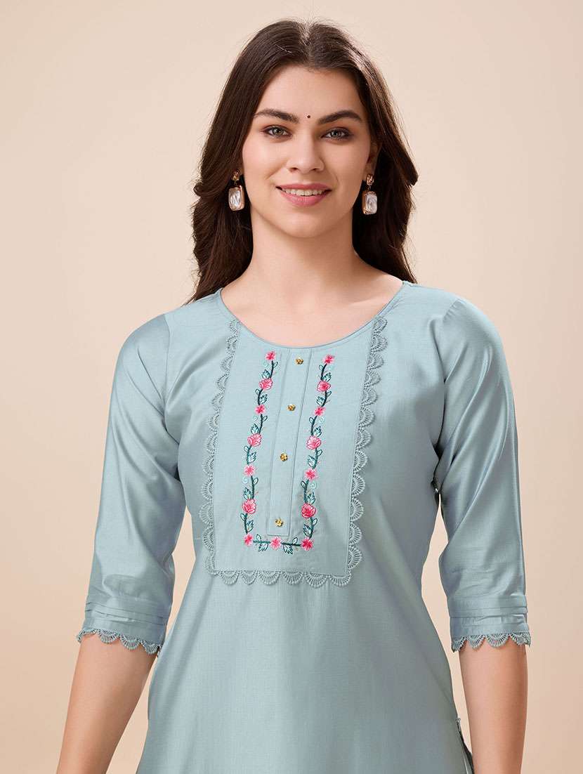 women three quarter sleeve straight kurta - 21167760 -  Standard Image - 4