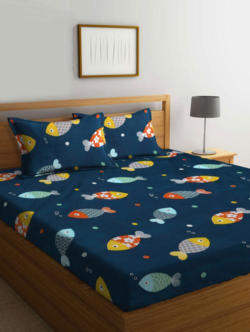 printed king size double bedsheet with pillow cover - 21167861 - Standard Image - 0