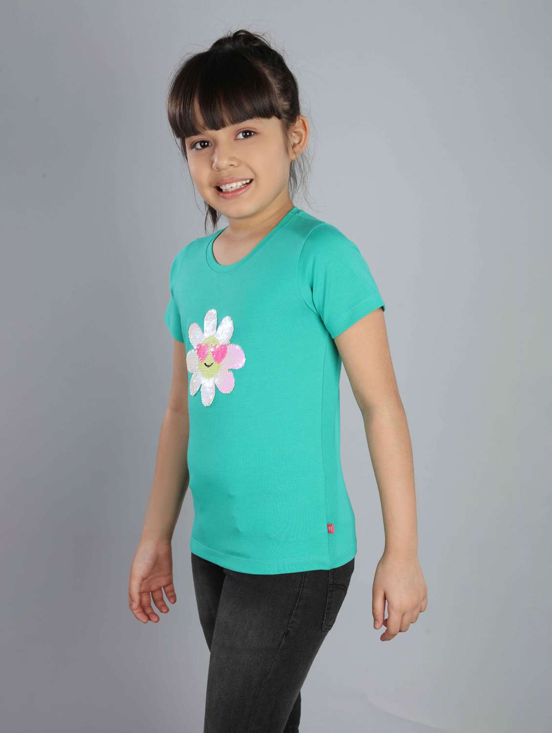 girls round neck graphic printed tees - 21169030 -  Standard Image - 1