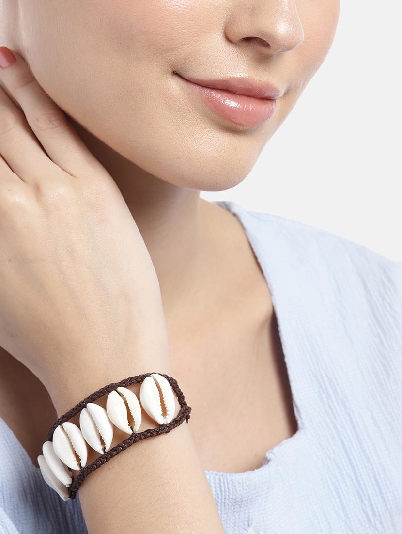 richeera women braided design studded bracelet - 21169988 - Standard Image - 4