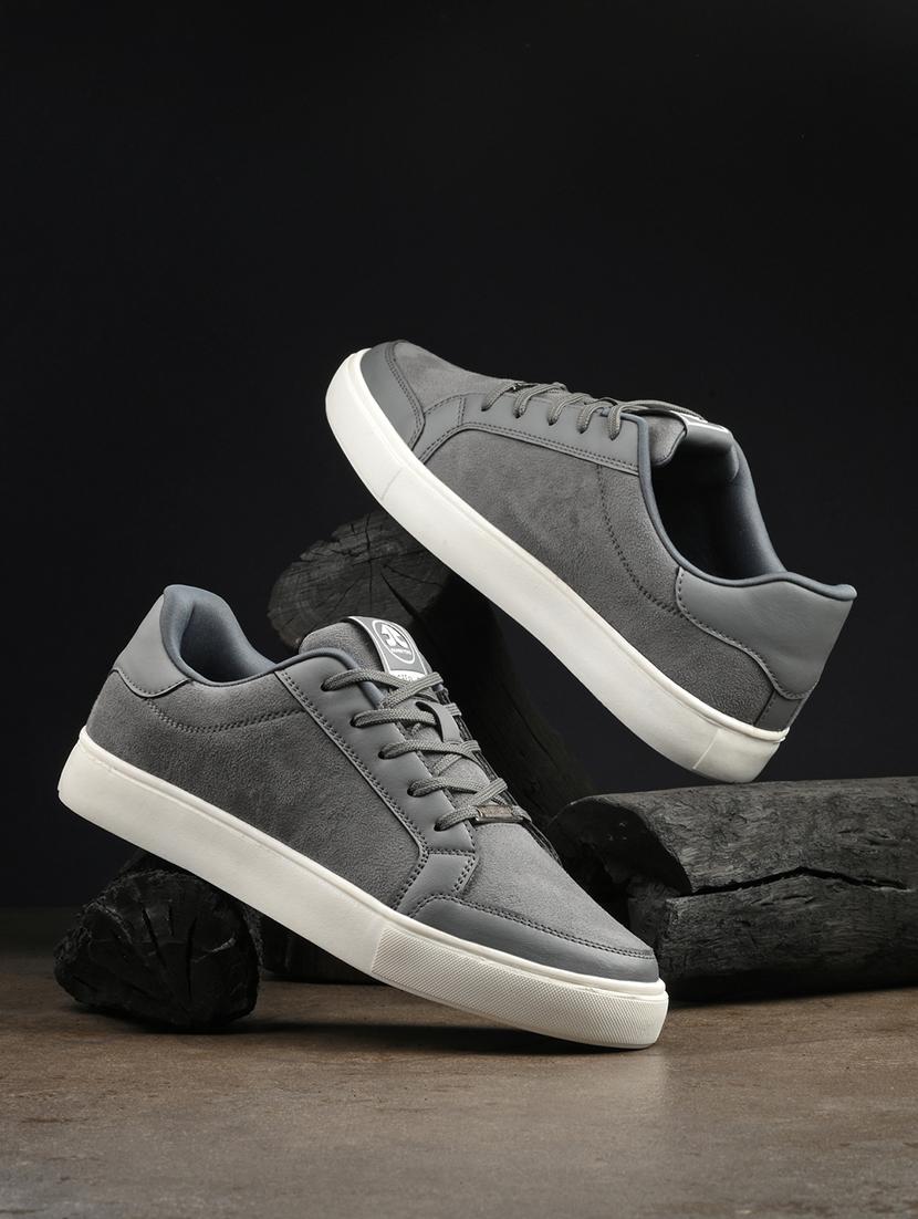men solid lace up sneaker - 21170506 - Zoom Image - 0