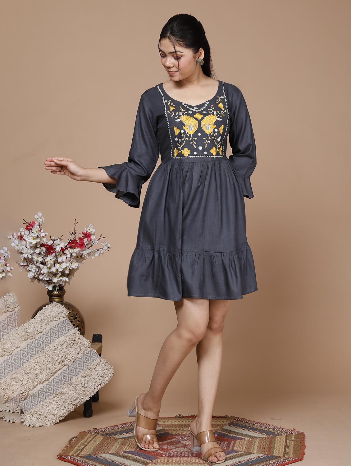 women three quarter sleeve ethnic dress - 21170622 - Standard Image - 1