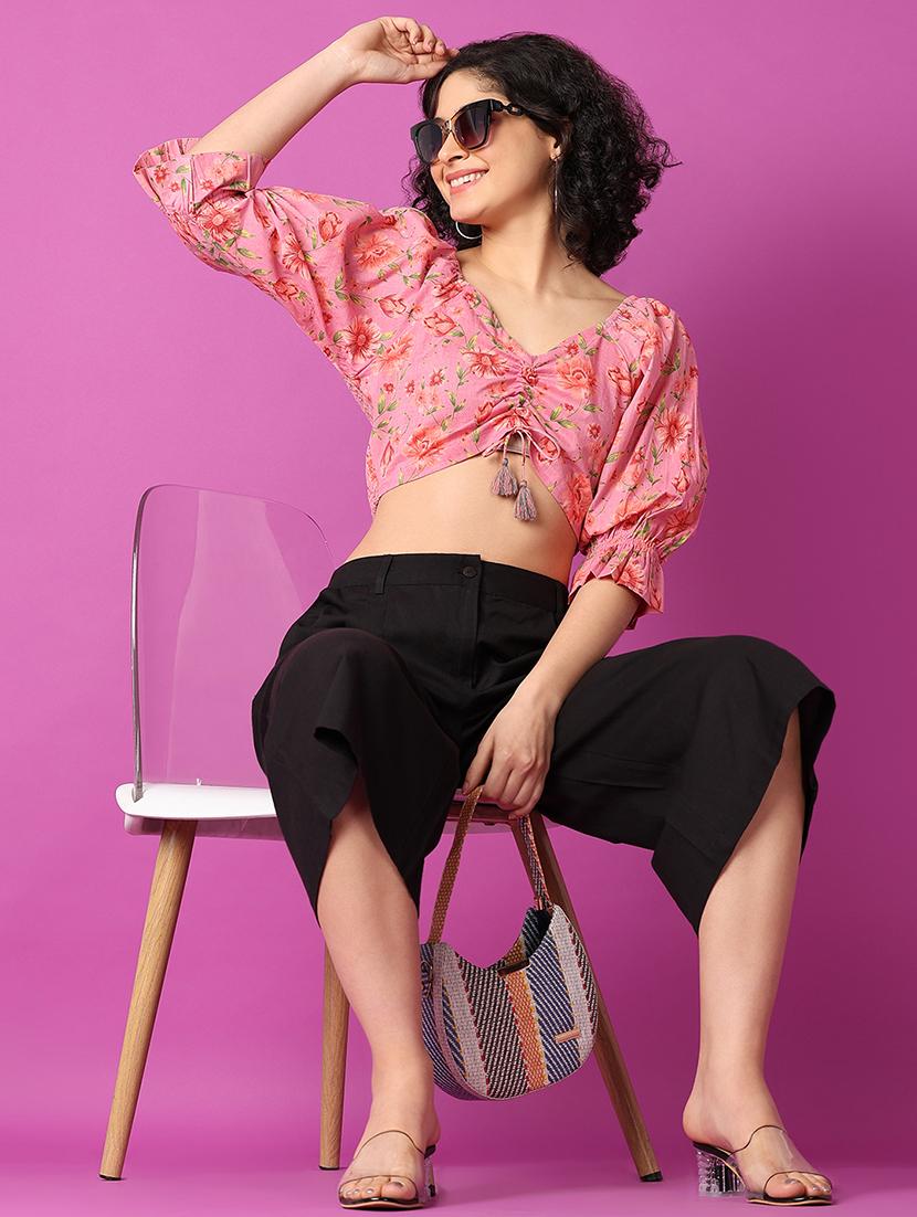 pink floral printed crop top - 21172237 - Standard Image - 4