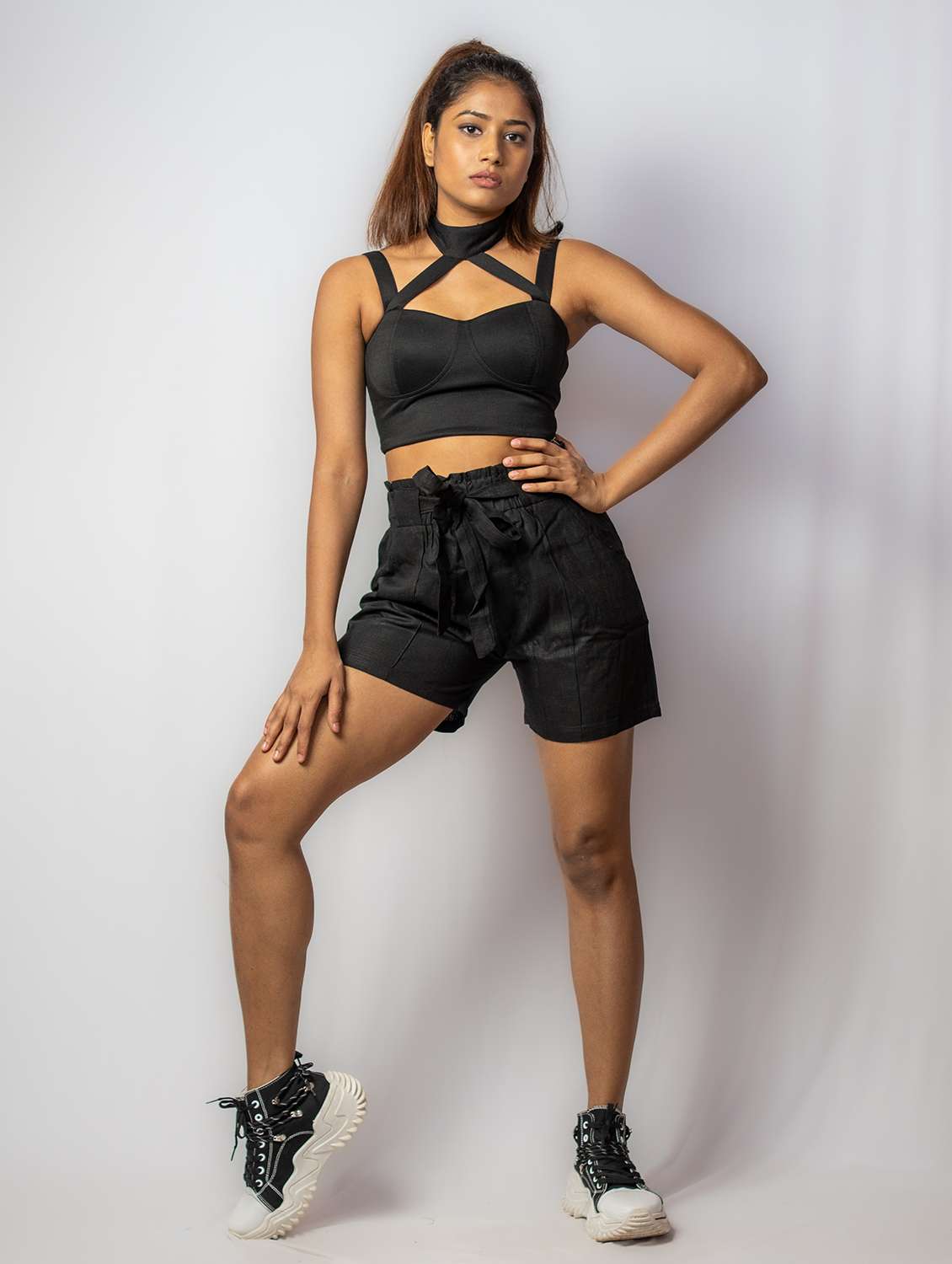 black cotton blend shorts - 21173354 -  Standard Image - 4