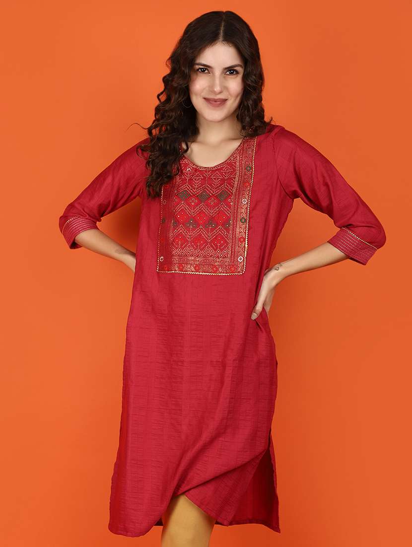 women red round neck straight kurta
