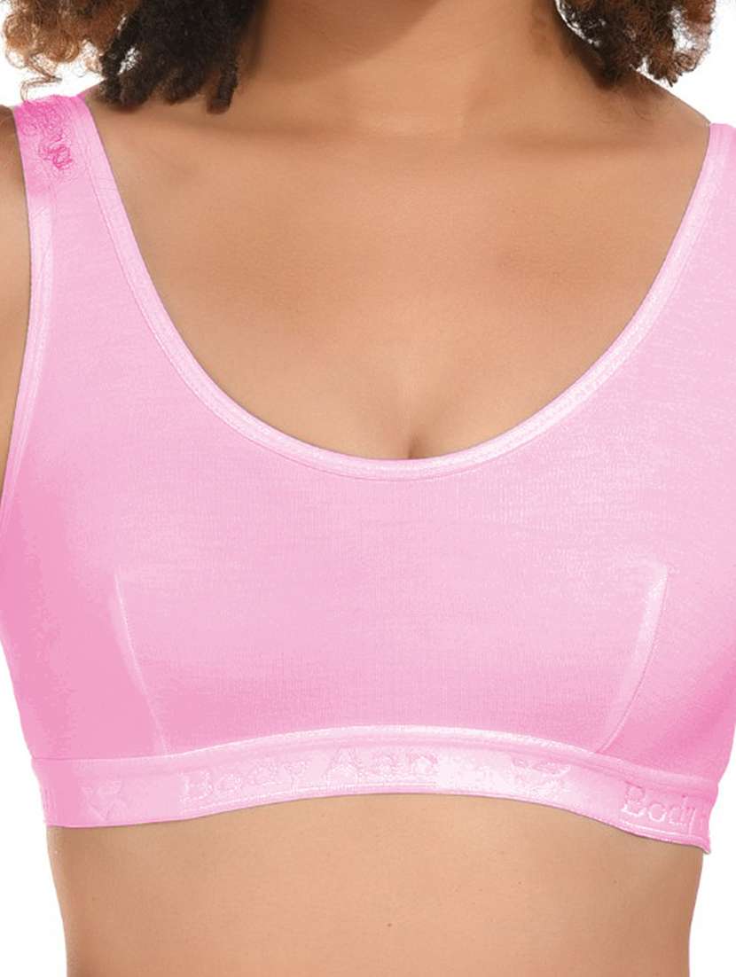 women full coverage sports bra - 21179020 -  Standard Image - 4