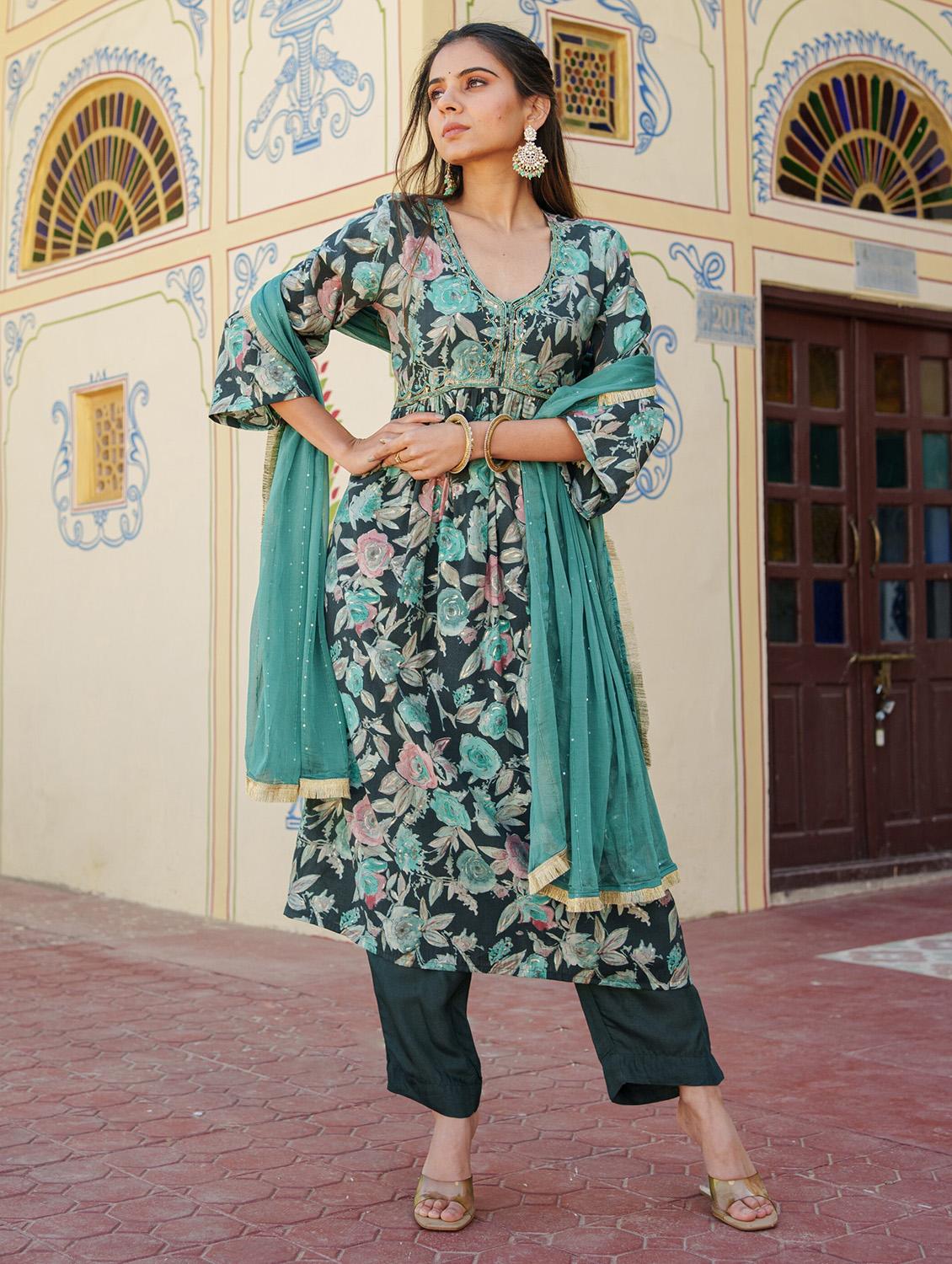 women three quarter sleeve kurta pant with dupatta set - 21185203 - Standard Image - 1