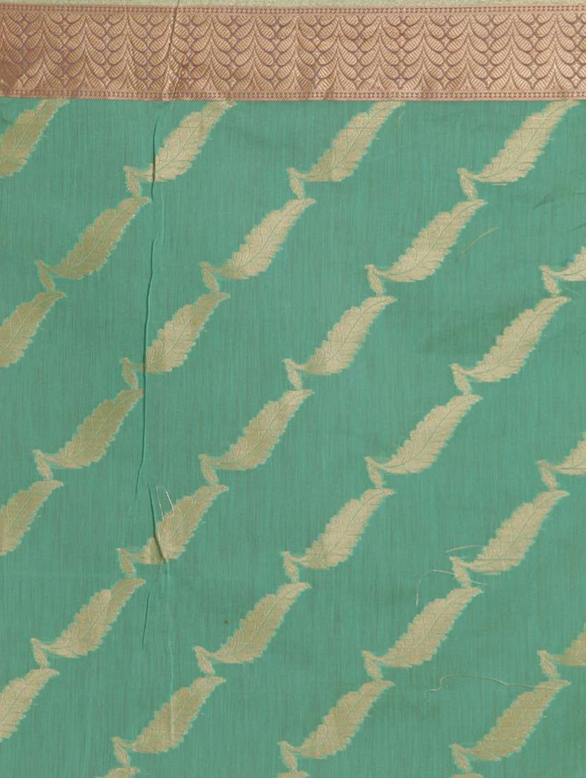 women self design banarasi saree with blouse - 21185515 - Standard Image - 4