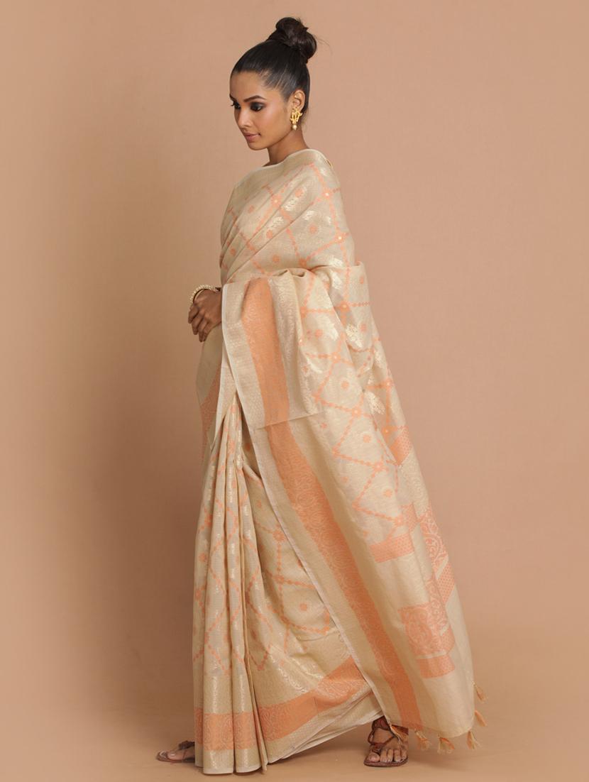 women self design bordered saree with blouse - 21185540 - Standard Image - 1
