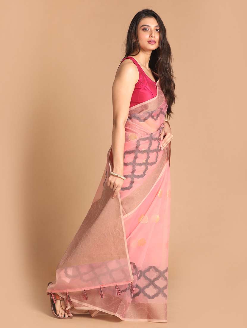 women self design bordered saree - 21185984 - Standard Image - 1