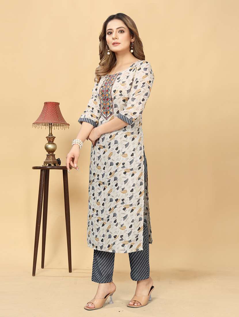 women round neck kurta pant set - 21186104 -  Standard Image - 1