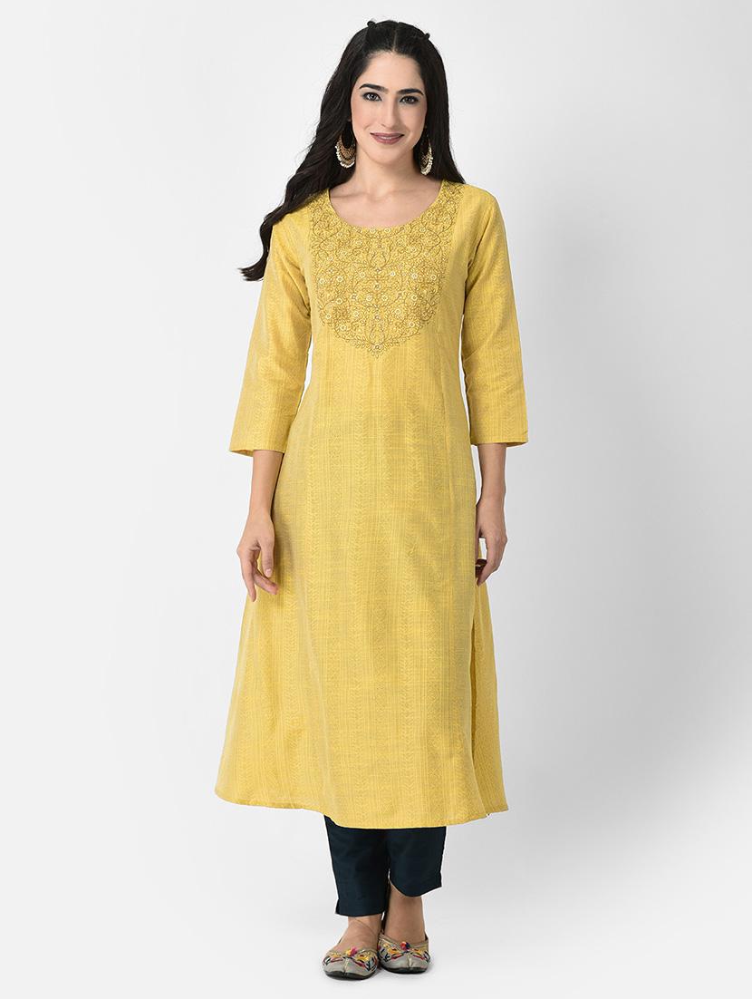women three quarter sleeve a-line kurta - 21219835 - Zoom Image - 0