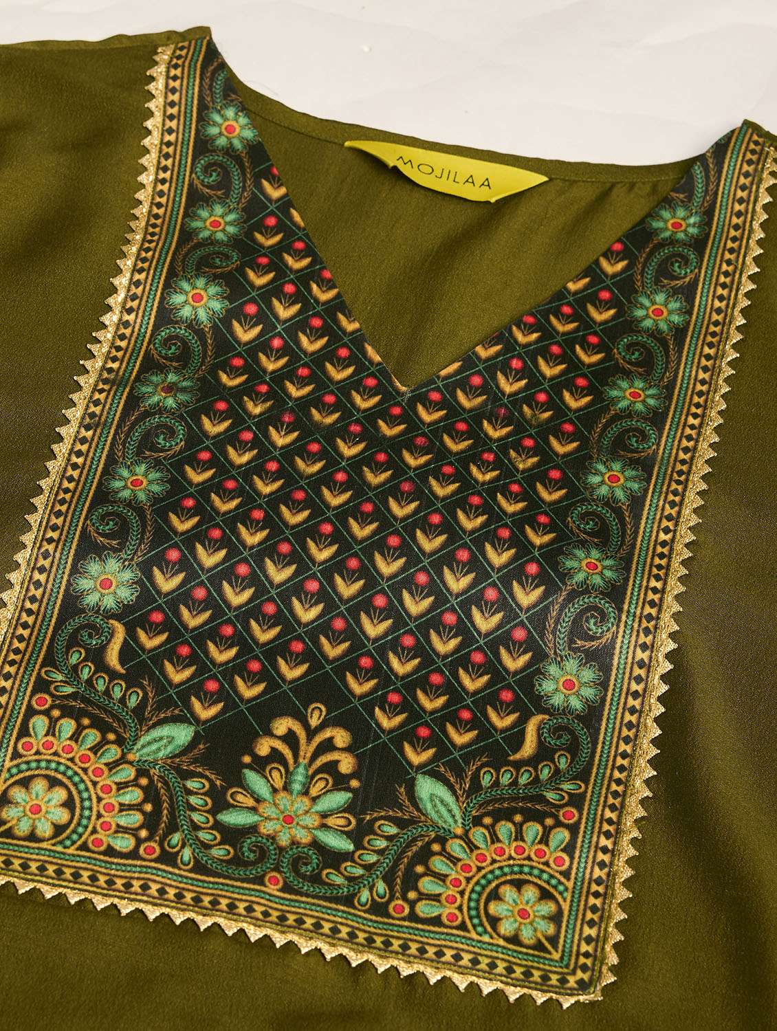 Women Placement Print Kurta Pant Set With Dupatta