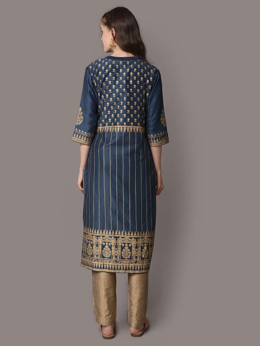 women three quarter sleeve straight kurta - 21221474 -  Standard Image - 4