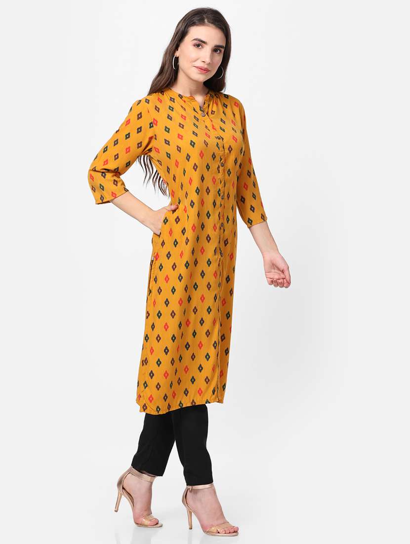 women three quarter sleeve straight kurta - 21221488 - Standard Image - 4