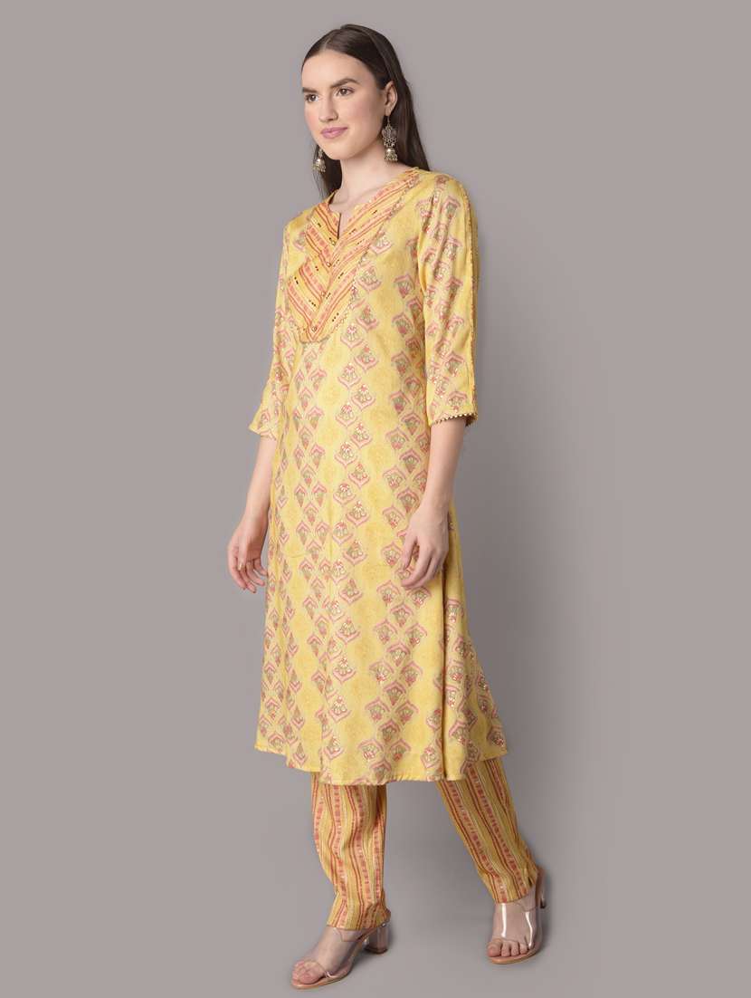 women yellow printed notch neck kurta pant set - 21221528 -  Standard Image - 1