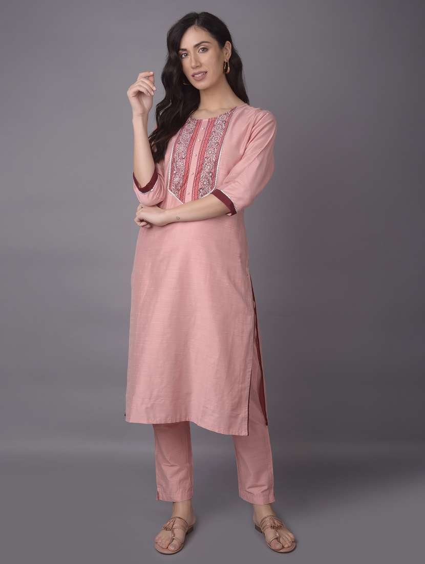 women three quarter sleeve kurta pant with dupatta set - 21221531 -  Standard Image - 1