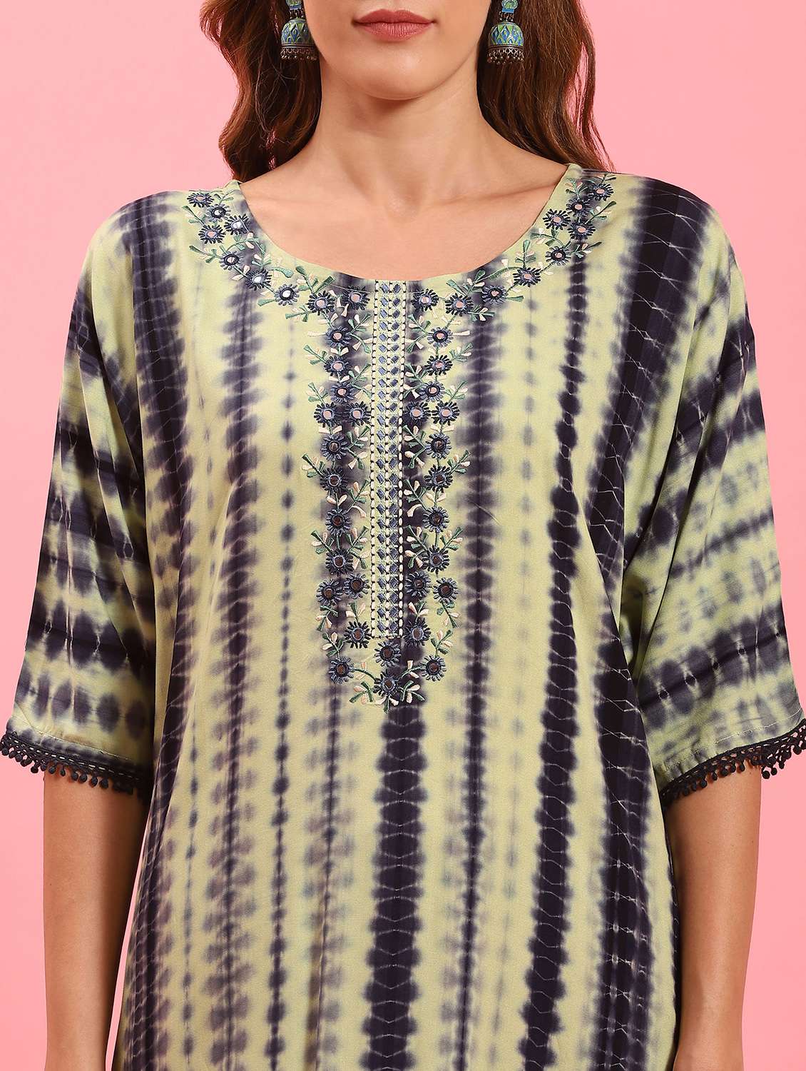 women tie & dye round neck kurta pant set - 21221578 -  Standard Image - 4