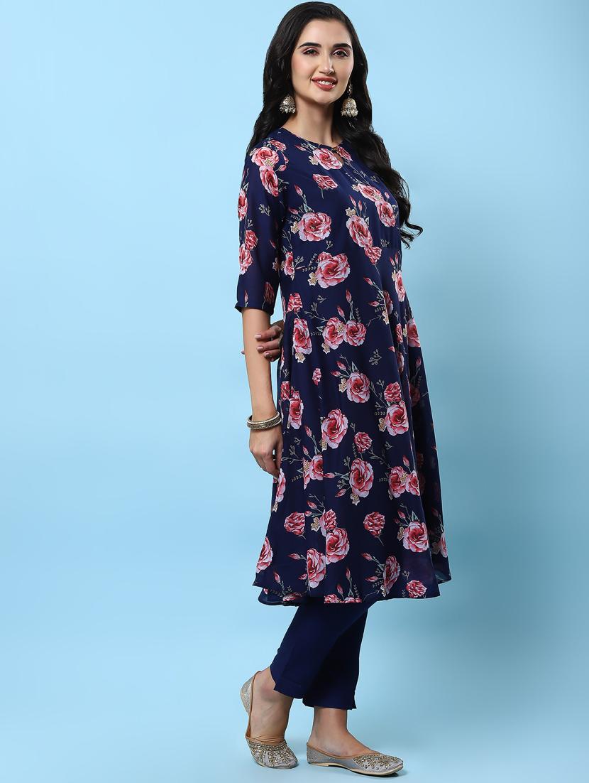 women three quarter sleeve kurta pant with dupatta set - 21221596 -  Standard Image - 1