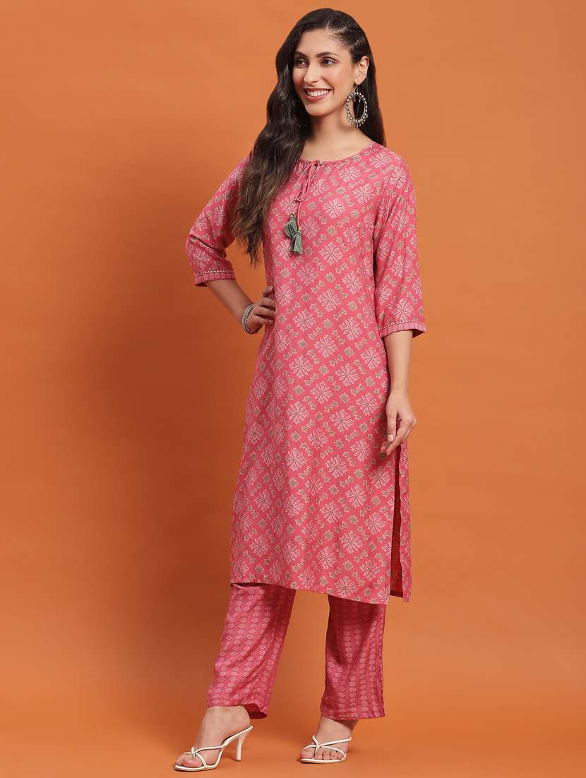 pink muslin kurta dupatta set - 21221631 - Standard Image - 1