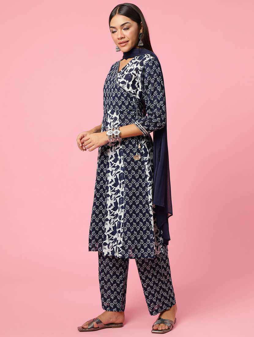 blue cotton kurta dupatta  set - 21221633 -  Standard Image - 1